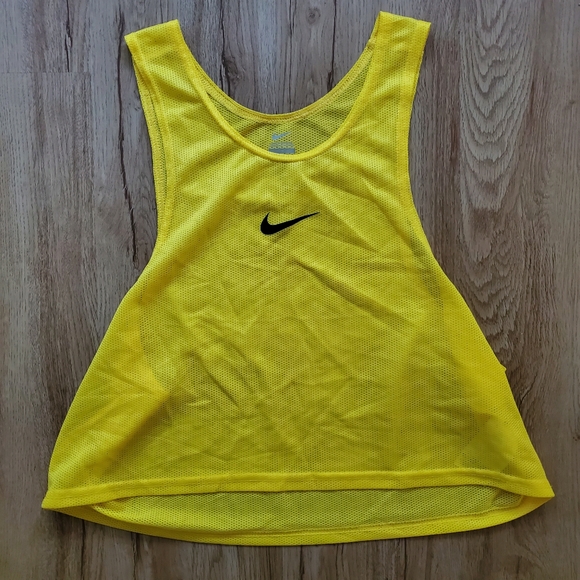 Nike TOP SKU873 - Picture 1 of 2